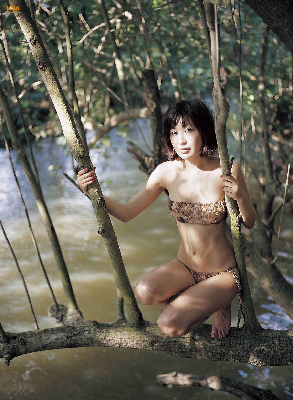 Mayumi Ono 小野真弓 ASIA Bomb.TV